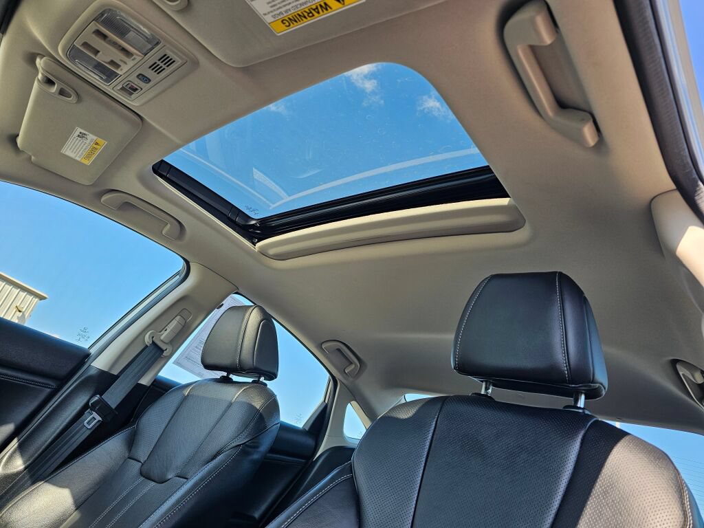 Used 2020 Honda Insight Touring image 29