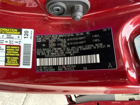 Used 2017 Toyota Sienna XLE Premium FWD image 21