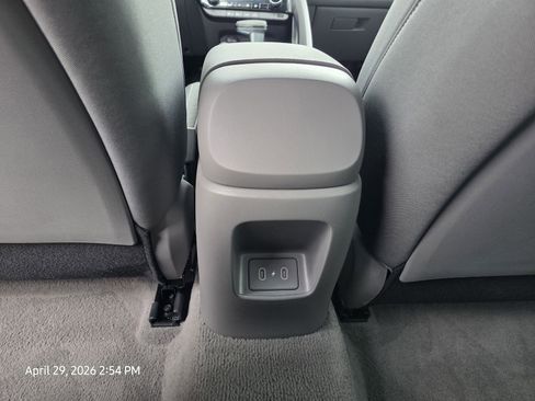 Certified 2025 Hyundai Elantra Sport FWD image 16