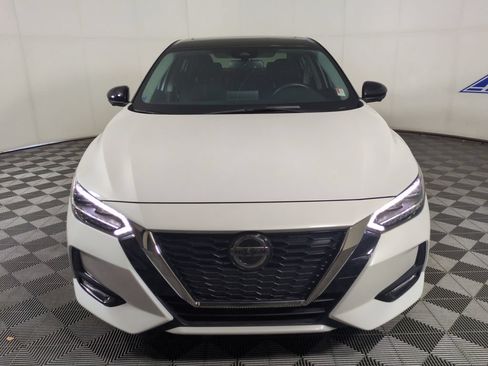 Used 2021 Nissan Sentra SR w/ SR Premium Package FWD image 11