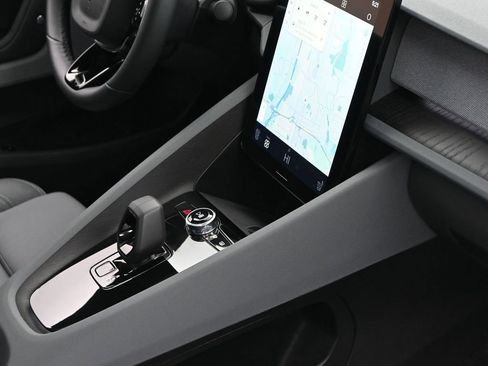 Used 2023 Polestar Polestar 2 w/ Pilot Pack image 33