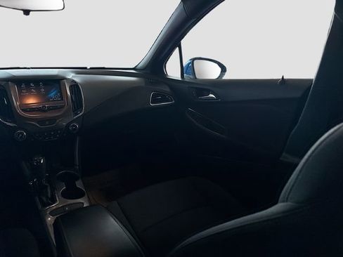 Used 2016 Chevrolet Cruze LT w/ Convenience Package FWD image 23