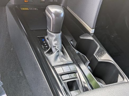 Used 2025 Toyota Camry SE FWD image 20