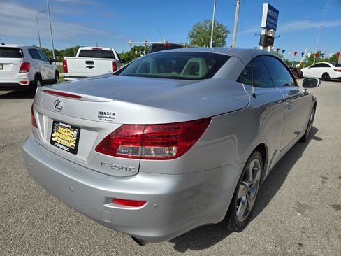 Used 2010 Lexus IS 250C RWD image 5