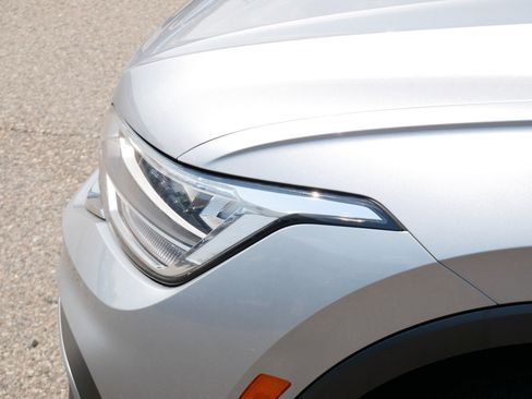 Certified 2023 Volkswagen Tiguan SE FWD image 16