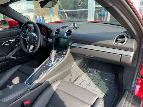 Used 2025 Porsche 718 Cayman S RWD image 38