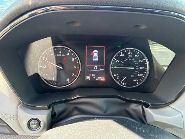 Used 2025 Subaru Legacy Premium AWD/4WD image 13