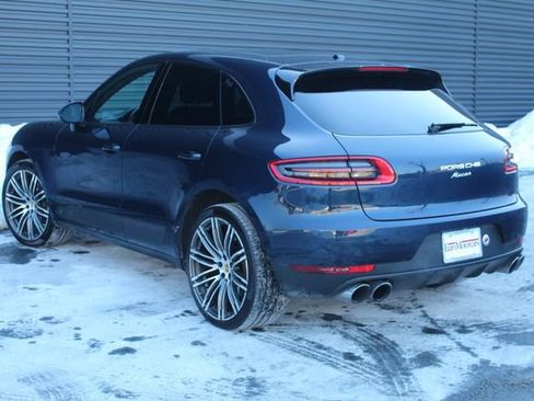 Used 2018 Porsche Macan Sport Edition image 3