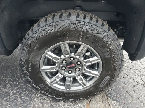 New 2026 GMC Sierra 1500 AT4X image 8