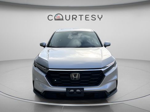 Used 2024 Honda CR-V LX image 10