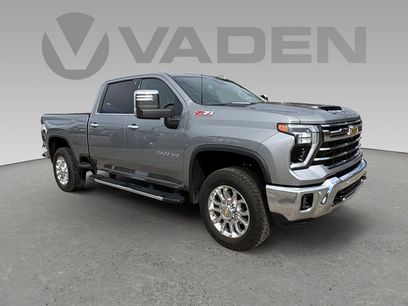 Used 2025 Chevrolet Silverado 2500 LTZ w/ LTZ Convenience Package