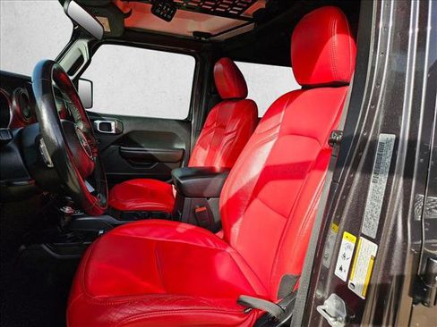 Used 2018 Jeep Wrangler Unlimited Sport S image 21