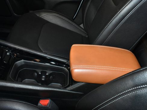 Used 2025 Jeep Compass Limited w/ Elite Group image 22