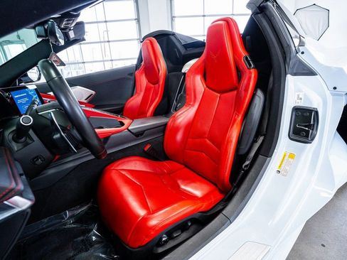 Used 2021 Chevrolet Corvette Stingray Preferred Conv w/ Battery Protection Package image 36