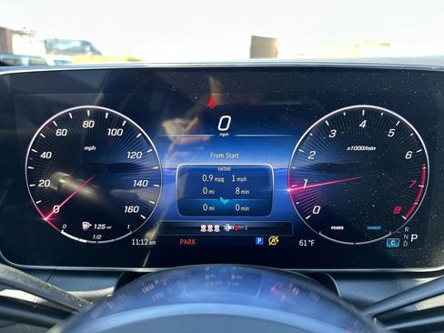 Used 2024 Mercedes-Benz GLC 300 4MATIC image 15