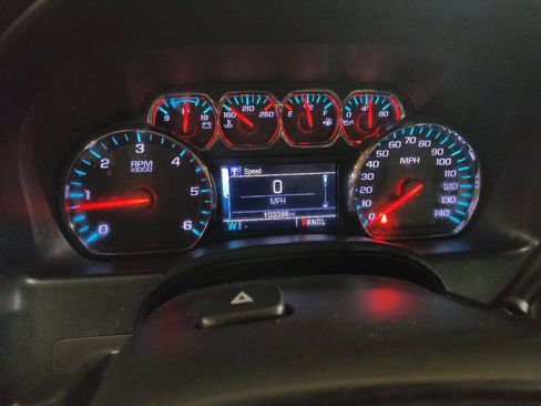 Used 2018 Chevrolet Silverado 1500 LT w/ All Star Edition RWD image 23