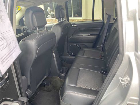 Used 2016 Jeep Compass Latitude AWD/4WD image 10
