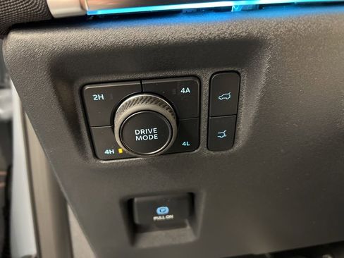 New 2026 Ford Expedition Platinum w/ Stealth Appearance Package image 25