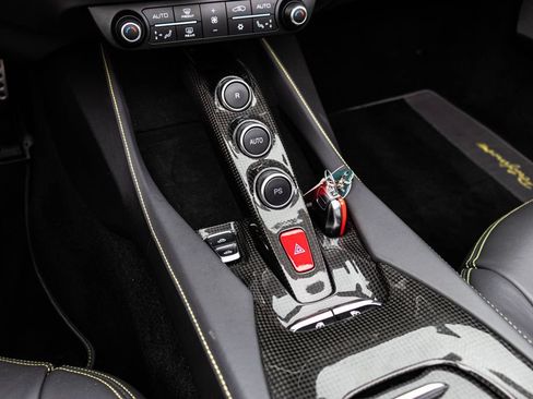 Certified 2022 Ferrari Portofino M RWD image 5