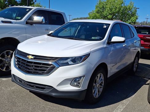 Used 2019 Chevrolet Equinox LT w/ Driver Convenience Package FWD image 3