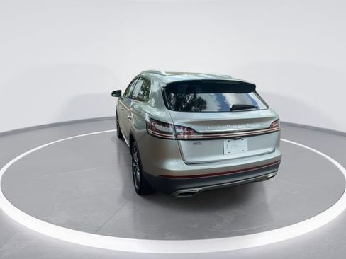 Used 2021 Lincoln Nautilus Reserve FWD image 7