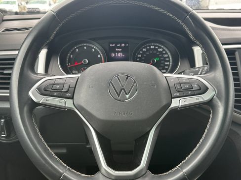 Used 2021 Volkswagen Atlas Cross Sport SE w/ Panoramic Sunroof Package FWD image 23