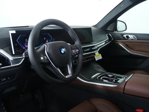 Used 2026 BMW X5 sDrive40i RWD image 12