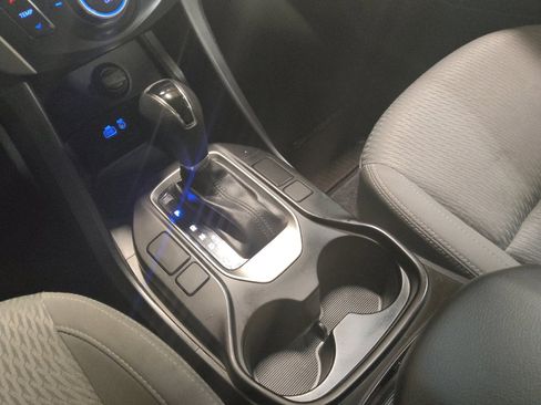 Used 2019 Hyundai Santa Fe XL SE FWD image 26