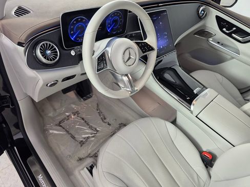 Certified 2023 Mercedes-Benz EQE 350+ SUV image 10