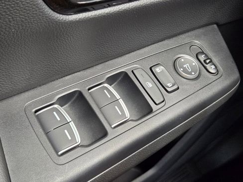 Certified 2025 Honda CR-V Sport Touring image 32