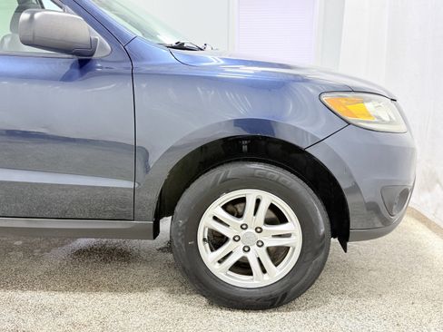 Used 2012 Hyundai Santa Fe GLS image 27