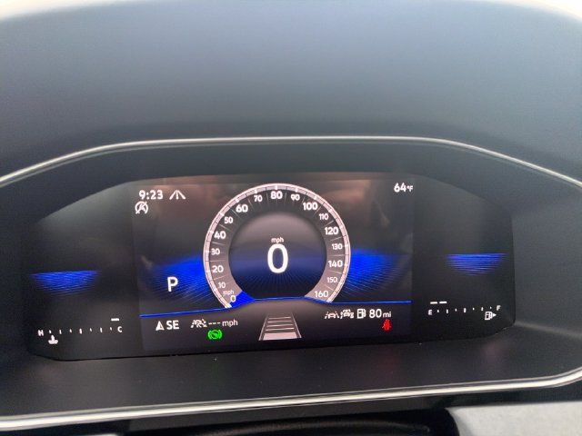 Certified 2025 Volkswagen Jetta SE w/ Sunroof Package FWD image 16