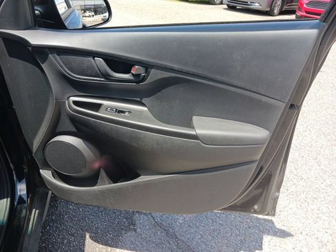 Used 2020 Hyundai Kona SE FWD image 17