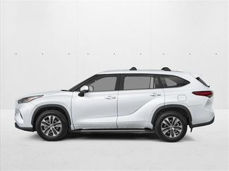 New 2026 Toyota Highlander XLE AWD/4WD video 3
