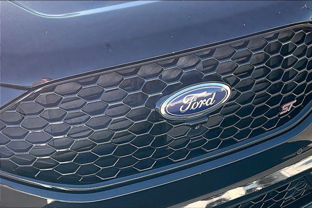 Used 2020 Ford Edge ST w/ Equipment Group 401A AWD/4WD image 29