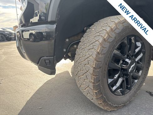 Used 2025 Chevrolet Silverado 2500 LT w/ Trail Boss Package image 26