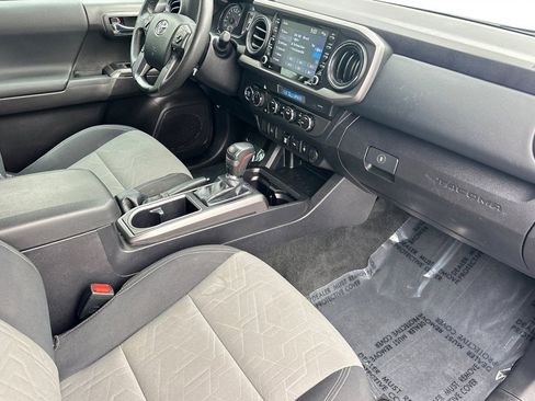 Used 2023 Toyota Tacoma 4x4 Double Cab image 15