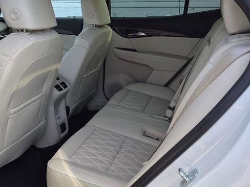 Used 2023 Buick Envision Avenir image 7