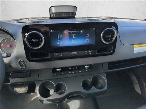 New 2026 Mercedes-Benz Sprinter 2500 image 12