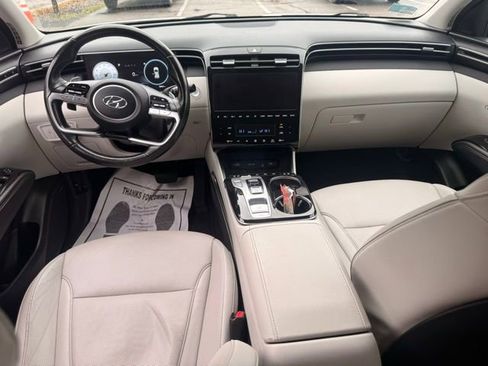 Used 2022 Hyundai Tucson Limited image 11