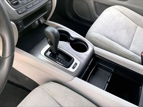 Used 2019 Honda Pilot EX image 18