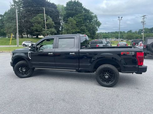 Used 2020 Ford F250 Platinum w/ FX4 Off-Road Package AWD/4WD image 5