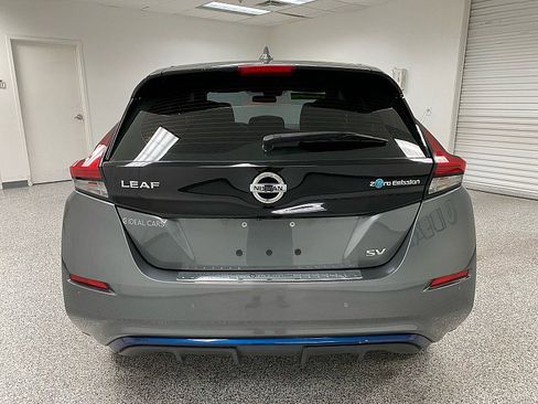 Used 2020 Nissan Leaf SV w/ SV All Weather Package image 6