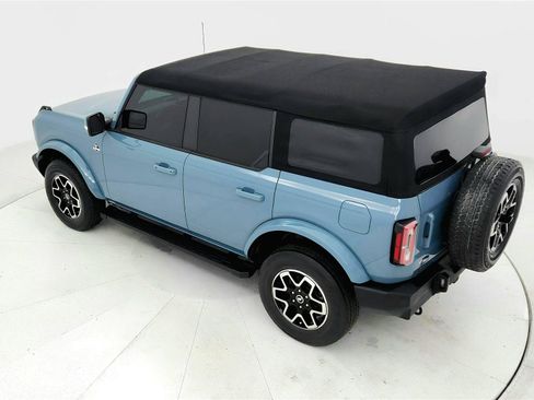 Used 2022 Ford Bronco Outer Banks image 15