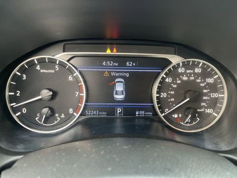 Used 2023 Nissan Altima 2.5 SR image 12