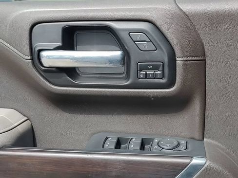 Used 2021 GMC Sierra 1500 SLT AWD/4WD image 24