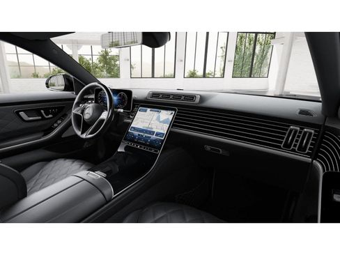 New 2026 Mercedes-Benz S 580e 4MATIC Sedan image 5