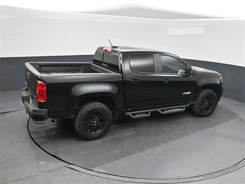 Used 2022 Chevrolet Colorado Z71 w/ Z71 Midnight Edition image 30