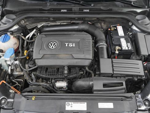 Used 2014 Volkswagen Jetta SE FWD image 27