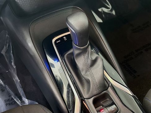 Used 2020 Toyota Corolla SE FWD image 20